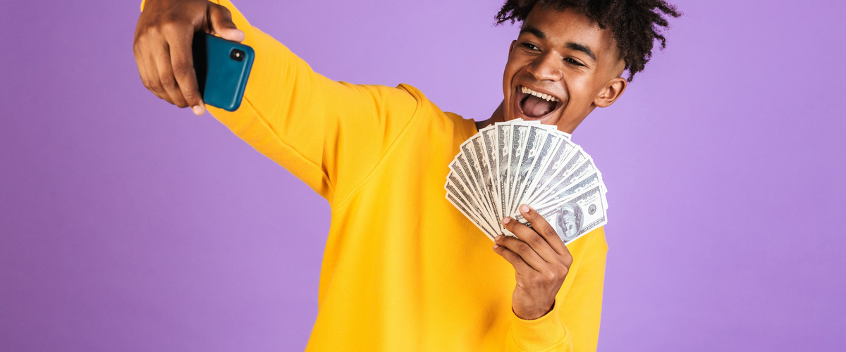 12 Ways to Earn Extra Money With Your Phone