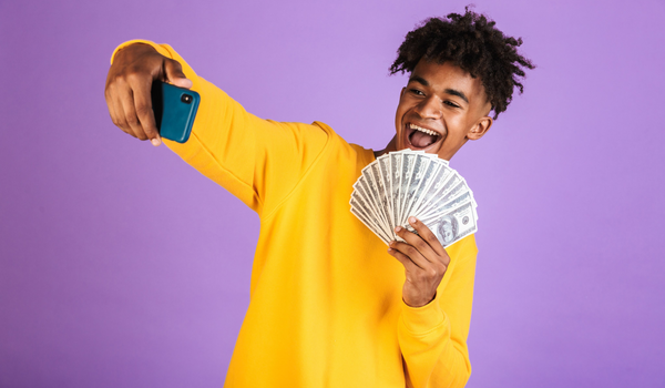 12 Ways to Earn Extra Money With Your Phone