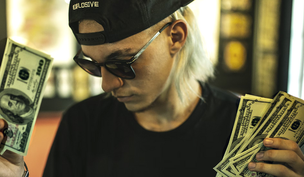 Can You Get Cash Back From a Gift Card? [Answered]