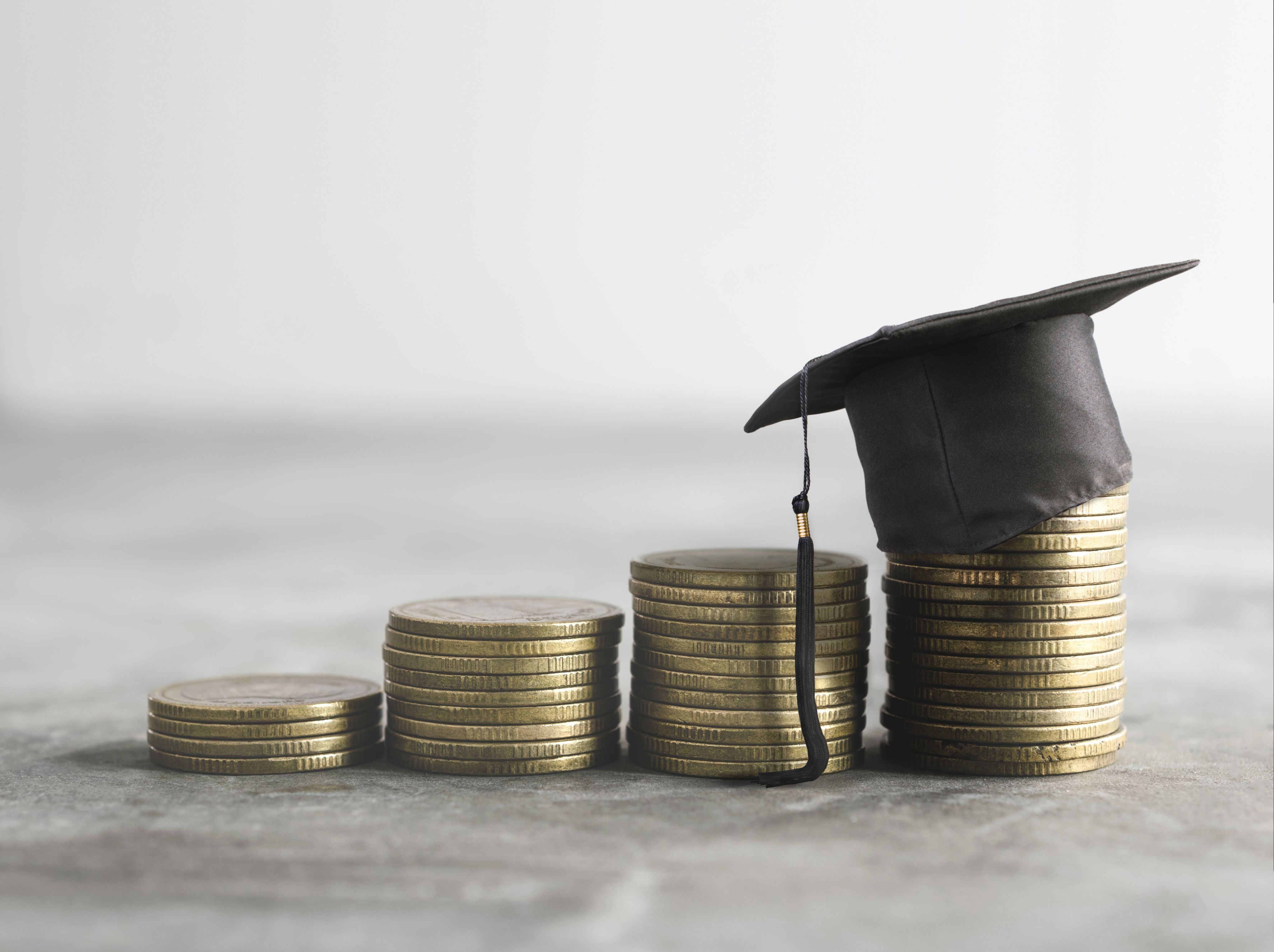How can i earn money online as a student deals